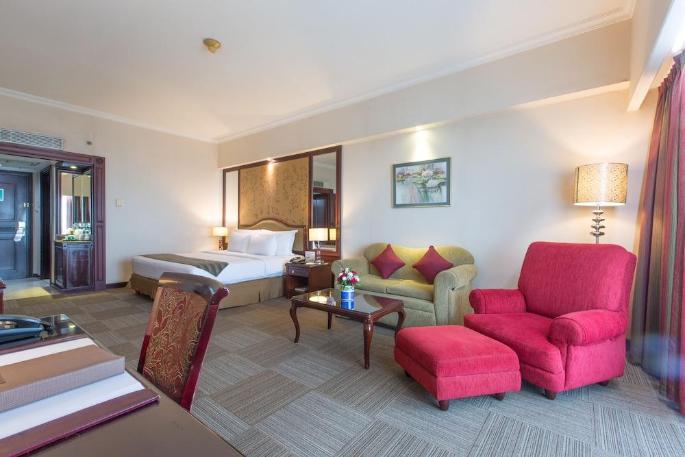Sunlake Waterfront Resort & Convention Jakarta Eksteriør bilde