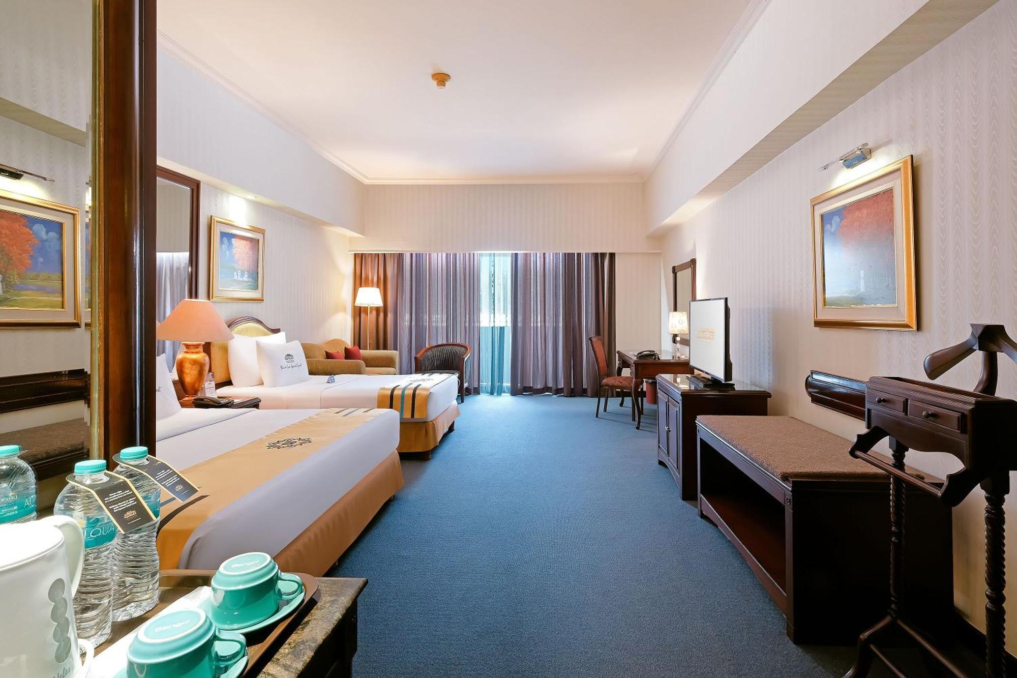 Sunlake Waterfront Resort & Convention Jakarta Eksteriør bilde
